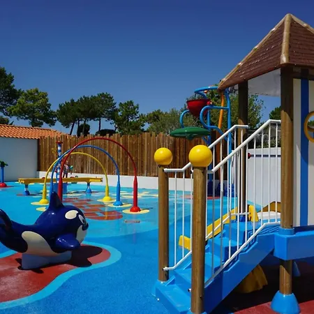 Mobil-home Spacieux Avec Terrasse Pour 8 Personnes - Api-1-52-1168 Campingplads