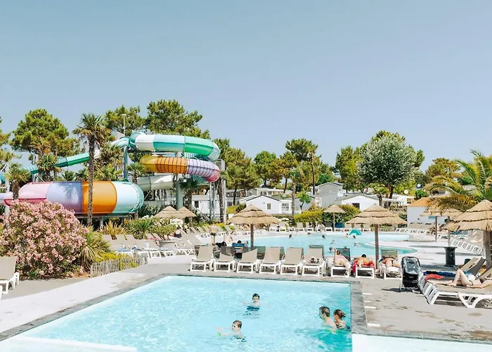 Campingplatz Mobil-home Spacieux Avec Terrasse Pour 8 Personnes - Api-1-52-1168 Saint-Jean-de-Monts