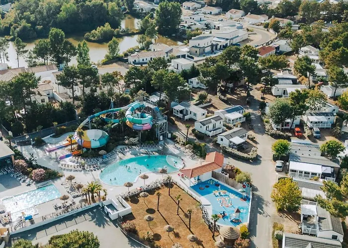 Mobil-home Spacieux Avec Terrasse Pour 8 Personnes - Api-1-52-1168