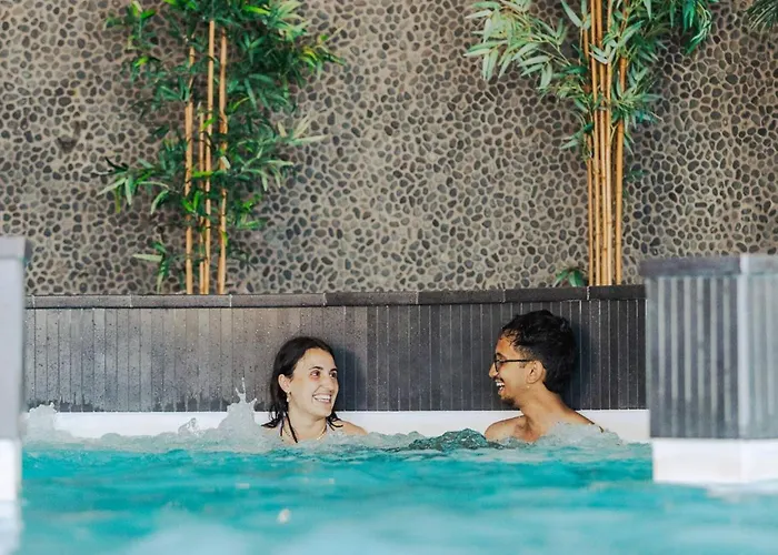 Campingplatz Mobil-home Spacieux Avec Terrasse Pour 8 Personnes - Api-1-52-1168 Saint-Jean-de-Monts