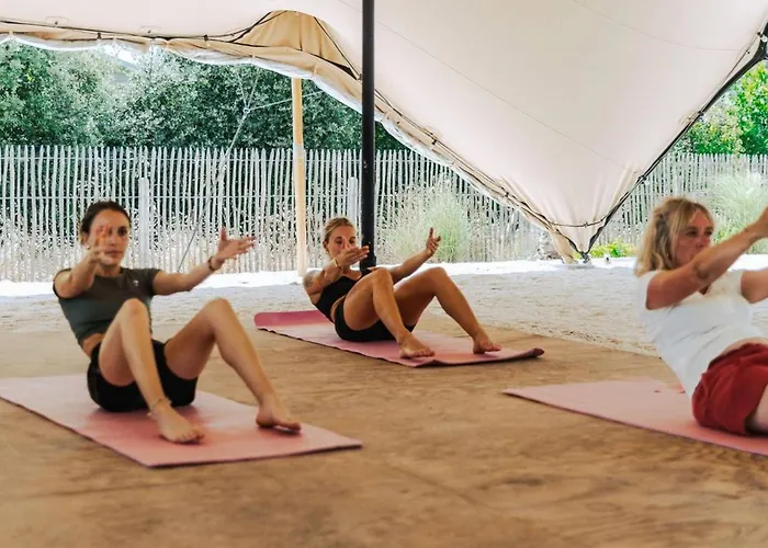 Mobil-home Spacieux Avec Terrasse Pour 8 Personnes - Api-1-52-1168