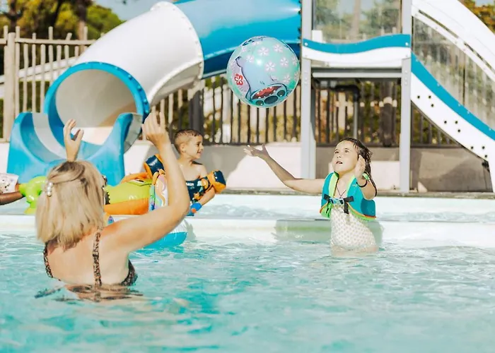 Mobil-home Spacieux Avec Terrasse Pour 8 Personnes - Api-1-52-1168 *